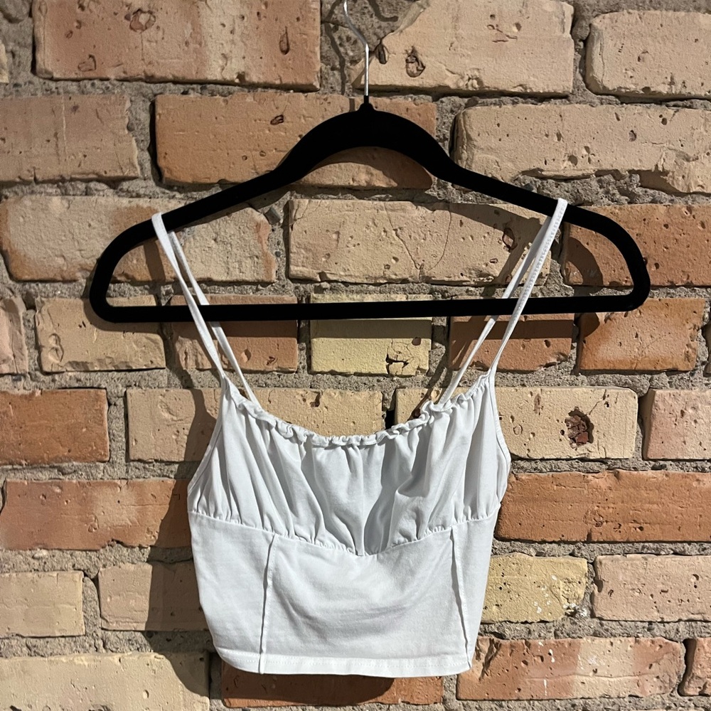 White crop top sz 4